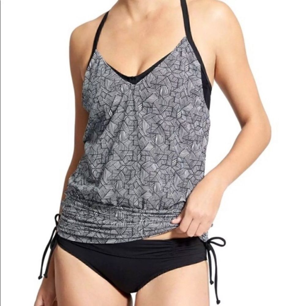 Athleta Laguna Side Scrunch Tankini Top